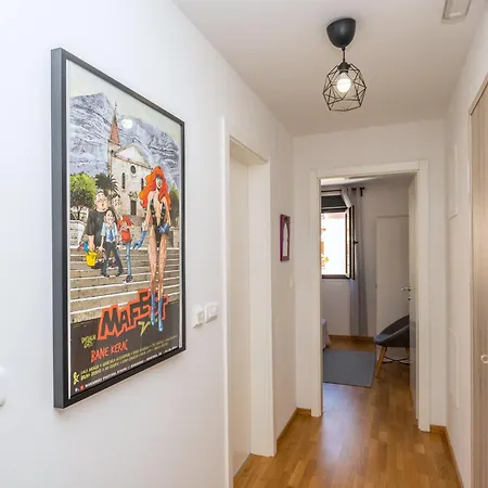 Lea, Apartman